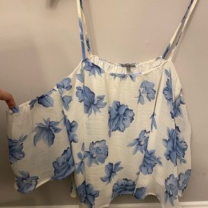 Cold shoulder blouse white and blue floral, small